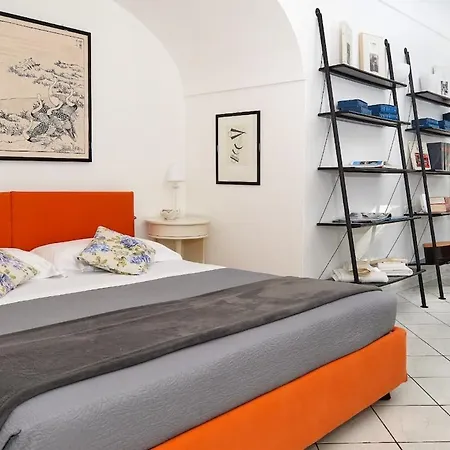 Casa Andrea - With Great Terrace شقة